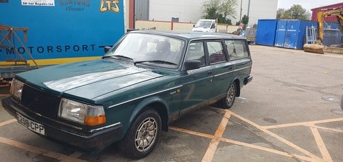 1988 Volvo 240 - 6