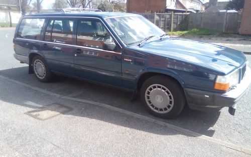 1990 Volvo 740 (picture 1 of 1)