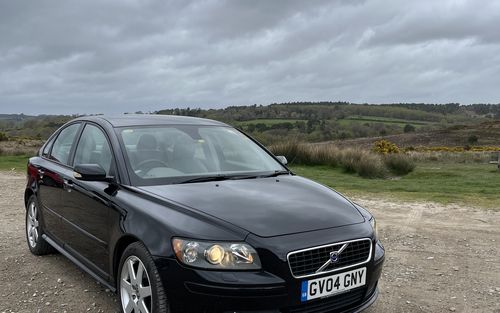 2004 Volvo S40 (picture 1 of 19)