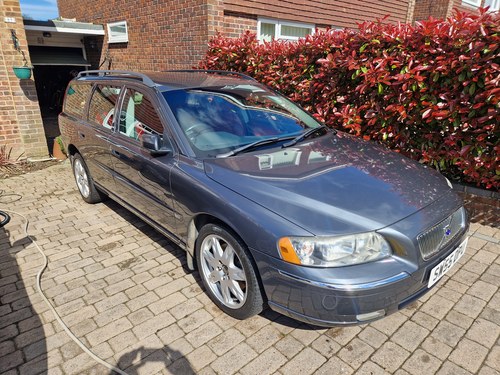 2005 Volvo V70
