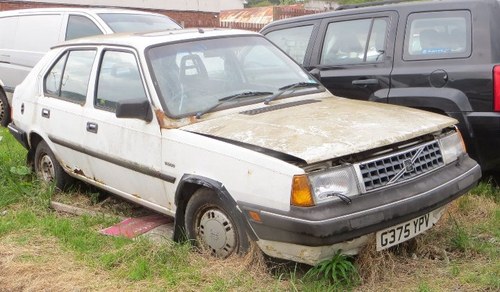 1990 Volvo 340