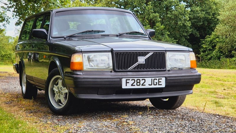 1989 Volvo 240 - 1 1989 Volvo 240 - 1