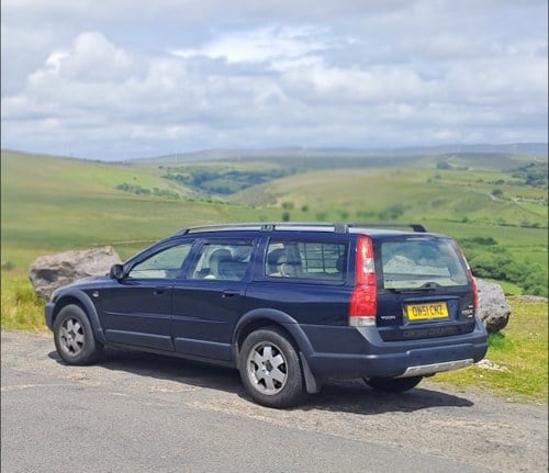 2002 Volvo XC70 2.4T LUX SE Cross Country MANUAL