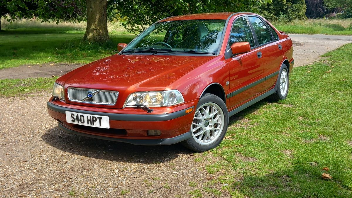 1998 Volvo S40 Gold Manual, 5 speed Right Hand Drive in Diss, United ...