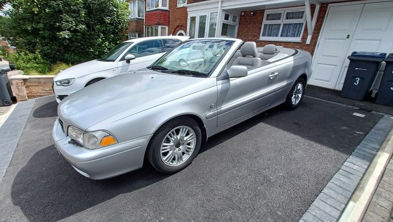 2004 Volvo C70 - 1 2004 Volvo C70 - 1