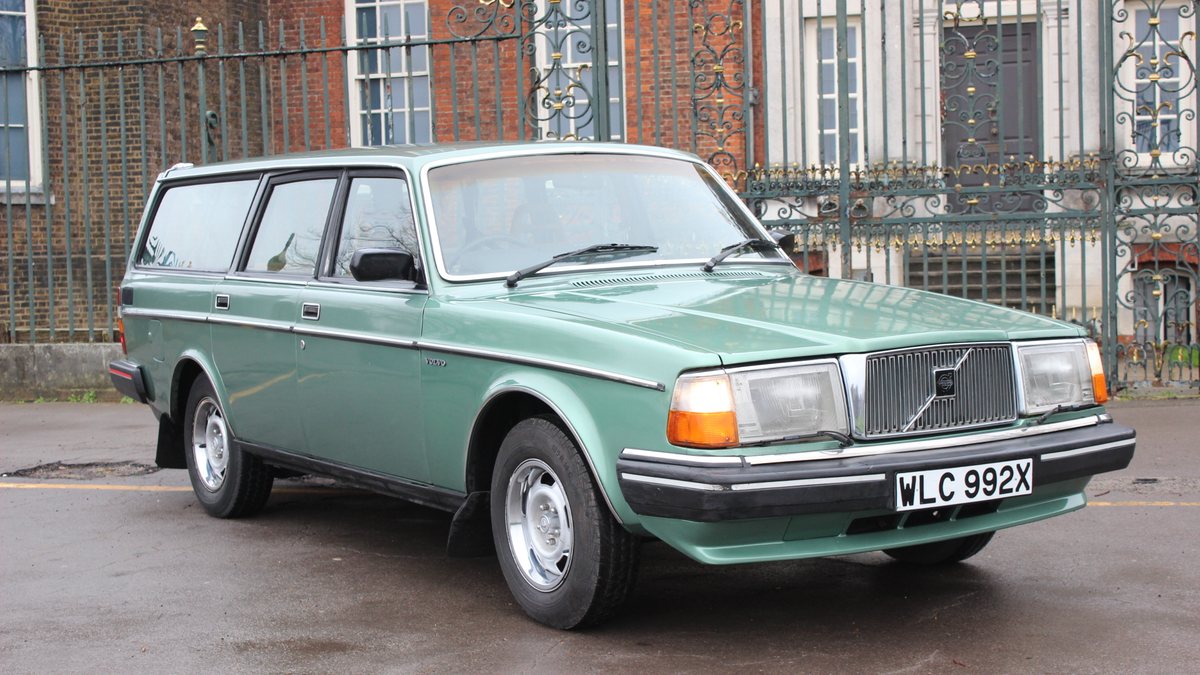 Volvo Gle Rear 1981 Volvo 265 GLE Green Automatic, 3 speed Right Hand Drive in London ...