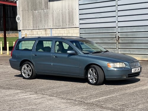 2005 Volvo V70