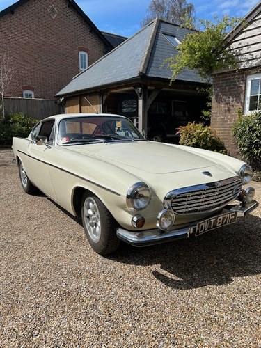 1967 Volvo P1800