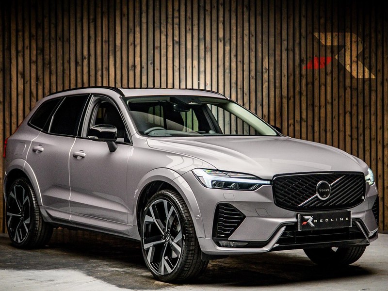 2025 Volvo XC60 2.0 B5 MHEV Ultra Dark Auto AWD Euro 6 (s/s)