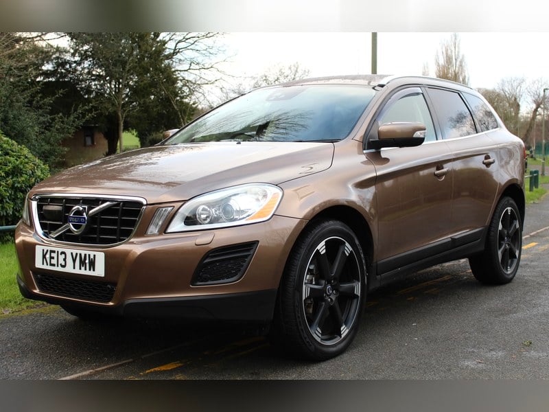 A Beautiful 2013/13 XC60 3.0 T6 AWD Se Lux Automatic Petrol