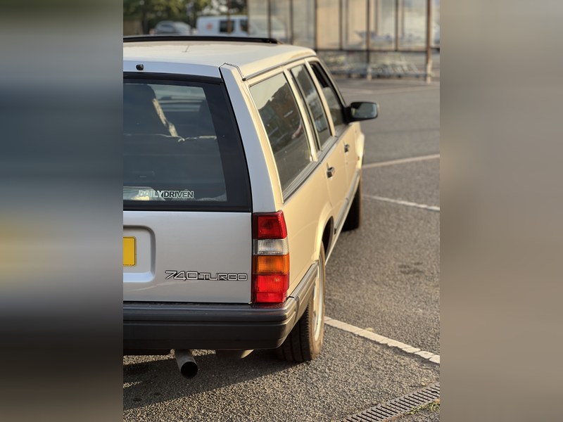 1990 Volvo 740 Turbo (Manual) 66k!!!