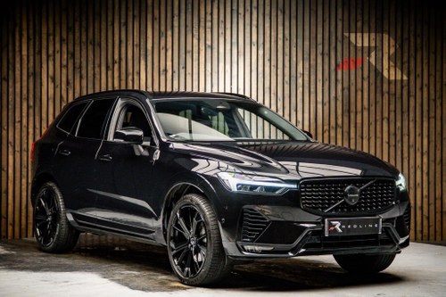 2025 Volvo XC60 2.0 B5 MHEV Plus Black Edition Auto AWD Euro À venda