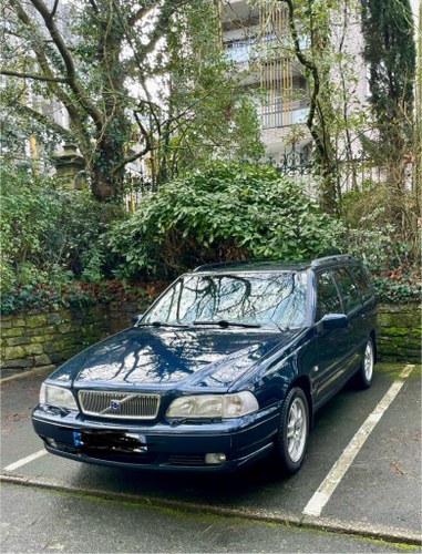 2000 Volvo V70 R For Sale