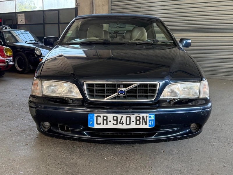 2004 Volvo C70 Convertible - 2 2004 Volvo C70 Convertible - 2