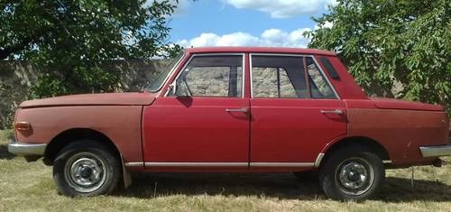 1978 Wartburg 353 DeLuxe, red! For Sale