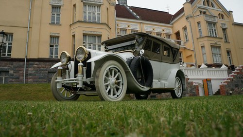 1915 White Automobile for sale In vendita