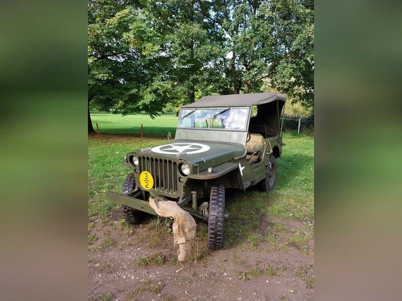 Rapid Classics: Eine Suche. Alle Oldtimer. 17 » Rapid Classics: Eine Suche. Alle Oldtimer. 1942 Willys MB