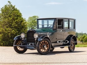 1924 Winton Model 40 Seven-Passenger Sedan  For Sale by Auction