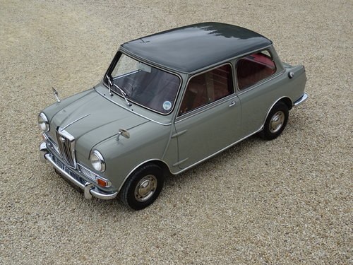 Wolseley Hornet MkII: Show Car/Superb History SOLD
