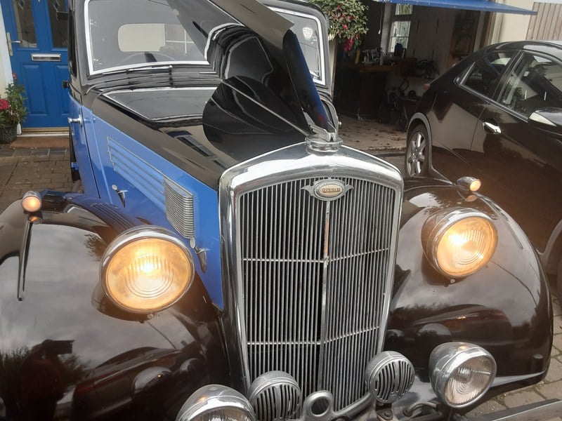 1937 Wolseley Six