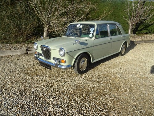 1967 Wolseley 1100 - Beautifully Documented History VENDUTO