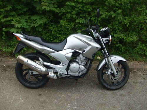 2010 Yamaha YBR250. Tidy bike, new MoT, 15k miles. For Sale
