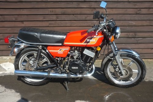 Yamaha RD400 RD 400 C 1977 Chappy Red Fantastic Standard Con SOLD