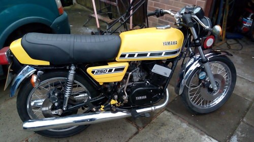 For sale 1977 Yamaha rd250 DX classic bike For Sale