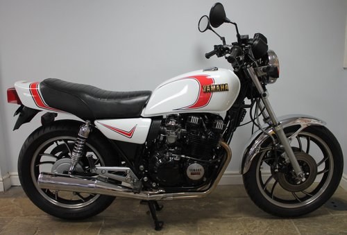 1983 YAMAHA XJ550,ONLY 22600 MILES,Excellent Condition VENDUTO