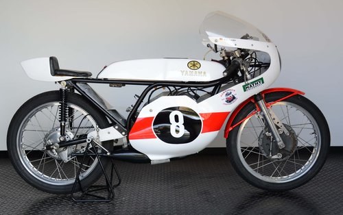 1972 only weights 65 kg with 30 hp, ready to race  In vendita