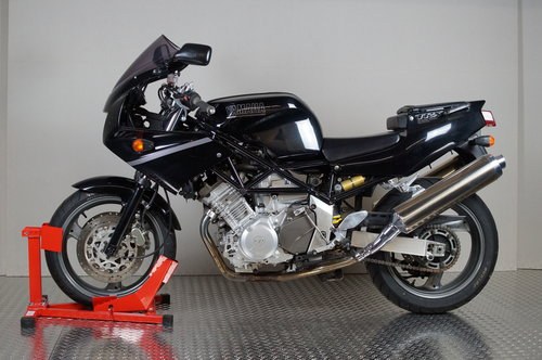 1998 Yamaha TRX 850, 849 cc, 83 hp In vendita