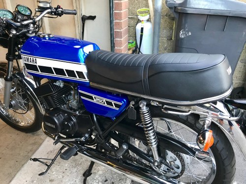 1976 Yamaha RD250 For Sale