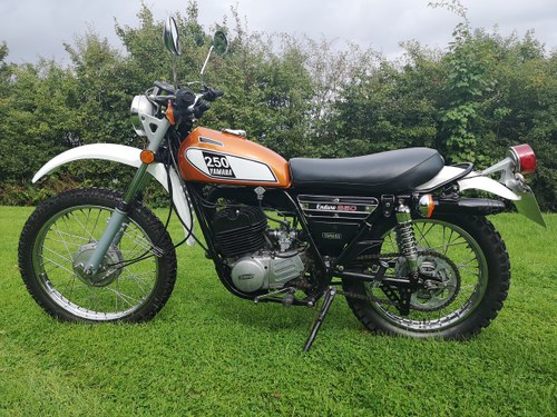 1974 yamaha dt250 enduro In vendita