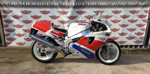 1989 Yamaha FZR750R OW01 ports Classic For Sale