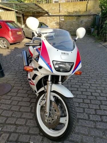 ***NOW SOLD***1991 Yamaha FZR600 For Sale