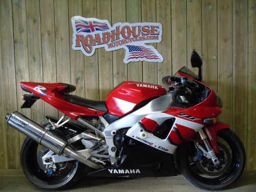 2000 Yamaha YZF R1 Low Miles Part exchange welcome * UK Delivery  In vendita