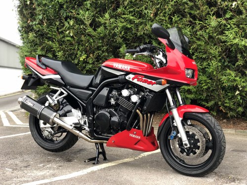 2001 Yamaha Fazer 600cc IN As New Condition ! For Sale