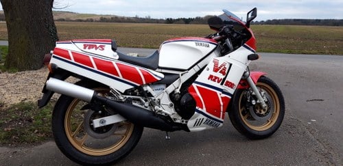1986 Yamaha RZV 500R YPVS VERKAUFT