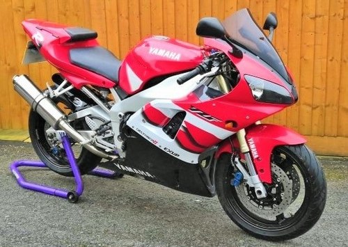 Yamaha YZF 1000 R1 2002 UK Model Excellent Condition MOT PX VENDIDO