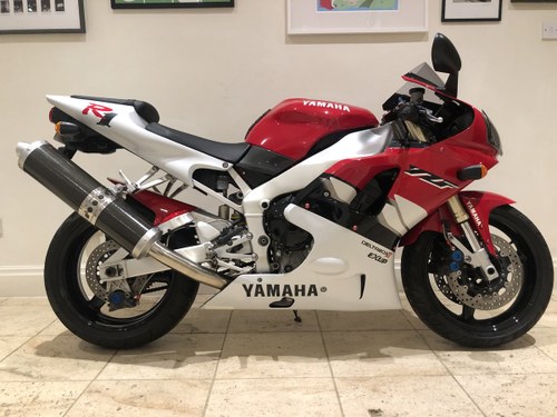 YAMAHA R1 1999 ONE OWNER STUNNING For Sale