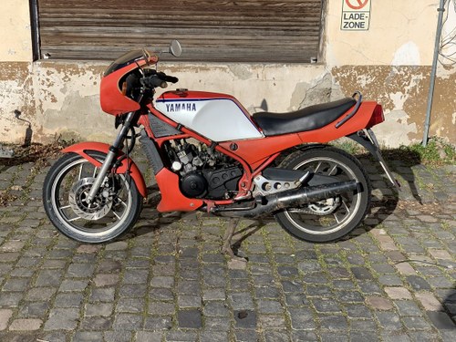 1983 Yamaha RD350 31K YPVS VENDUTO