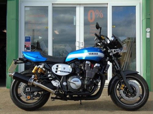 Yamaha XJR 1300 2015 Only 6900 Miles From New, Service Histo In vendita