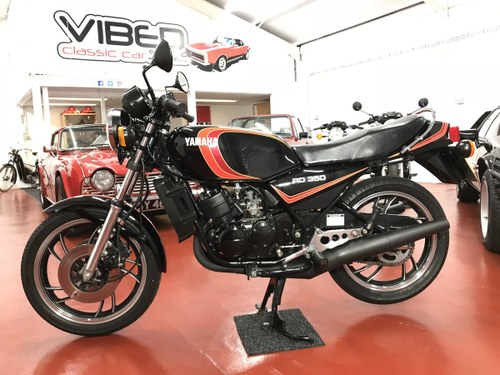 1980 Yamaha RD - 5