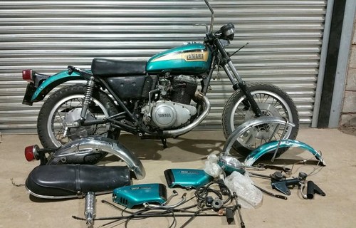 YAMAHA TX750 1973 PROJECT VERY RARE WITH V5C  SOLD