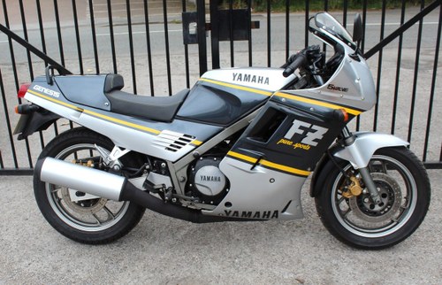 1988 Yamaha FZR 750 cc Genesis SOLD