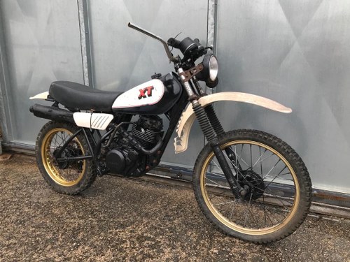 1980 YAMAHA XT 250 TRAIL TRIALS SHED FIND UNFINISHED PROJECT  In vendita