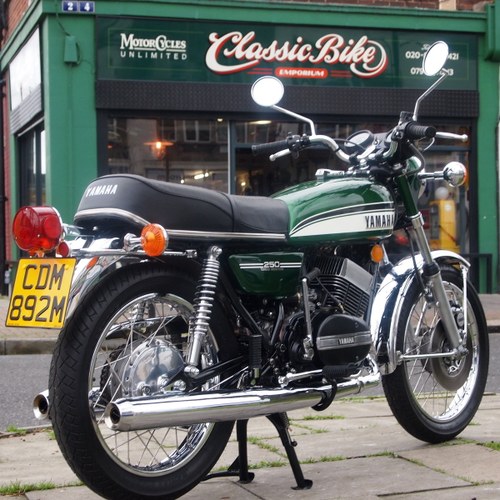 1974 Yamaha RD250 Torque Induction Two Stroke Twin, Super Nice. For Sale