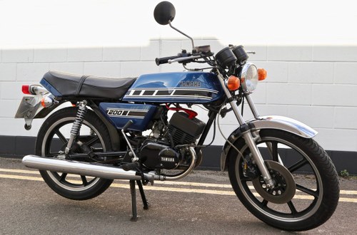 1977 Yamaha 200cc RD200 - Very Nice Condition For Sale