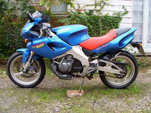 2000 yamaha szr 660 SOLD