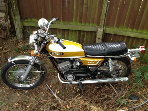 1972 Yamaha YDS7 Gold/White £1300 No Offers SOLD